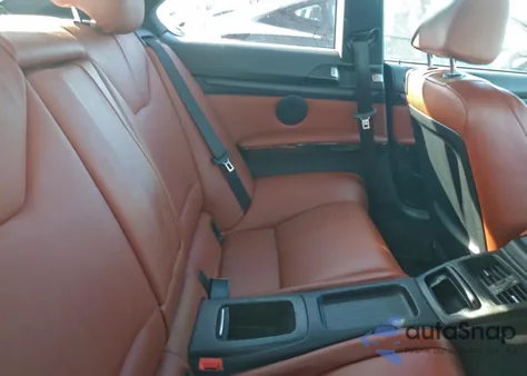 2010 BMW M3 z USA, uszkodzony, nr VIN WBSWD9C56AP363320